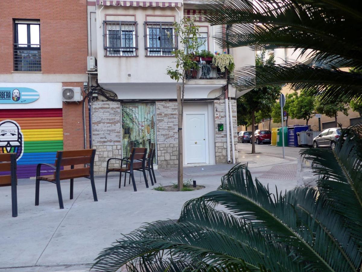 Encantador Bajo En Malaga Luaran gambar